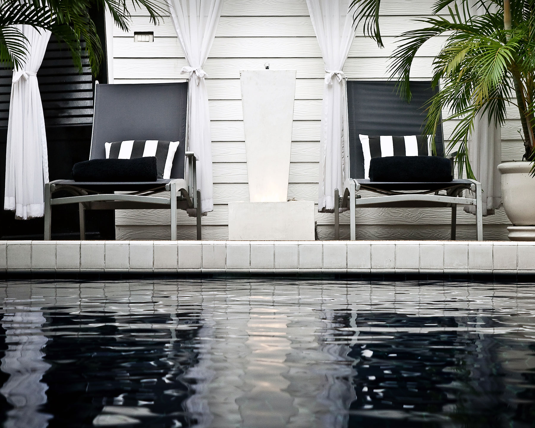 pool interior design